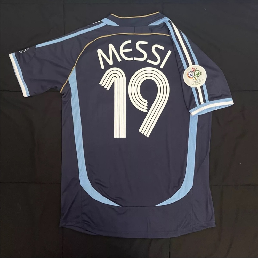 Messi #19 Argentina 2006 S-XL World Cup Retro Soccer Jersey Away